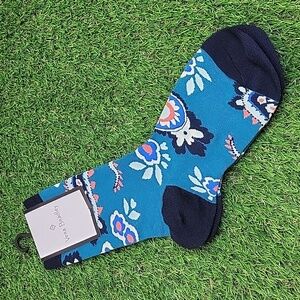 NEW Vera Bradley Colorful Paisley Patterns 1 Pair Crew Sock Fits Women Sz.5-10